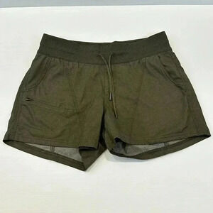 The North Face Shorts Womens 4 Pocket Nylon Lounge Zip Pocket Gym Yoga Green M